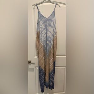 NWOT Wm’s Lovestitch Tie Dye Maxi Dress